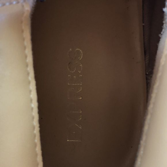 Express Women’s Chelsea Boot Faux Snake Skin Size 8 - Picture 4 of 13